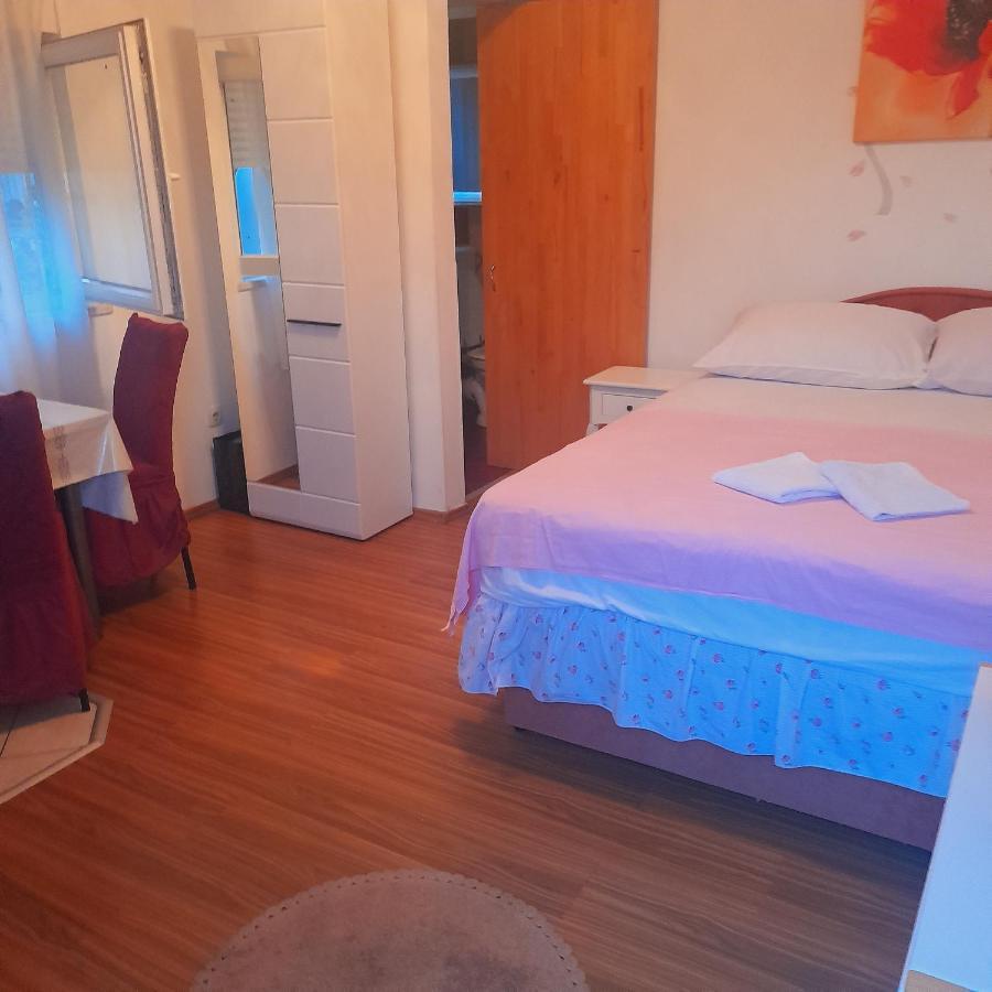 Delux Apartments Vele Split Dış mekan fotoğraf